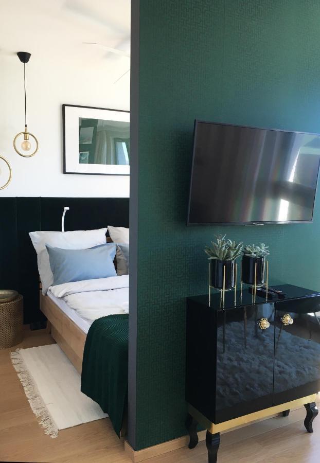 Green Apartment Gdansk Z Garazem Экстерьер фото